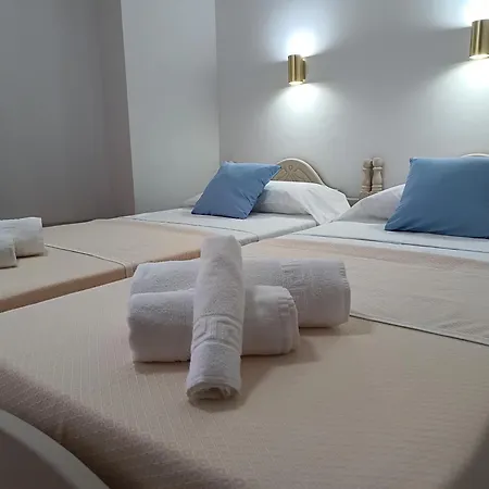 Apart Maritim Central Place Sant Feliu de Guixols